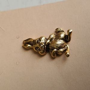 Easter bunny pin